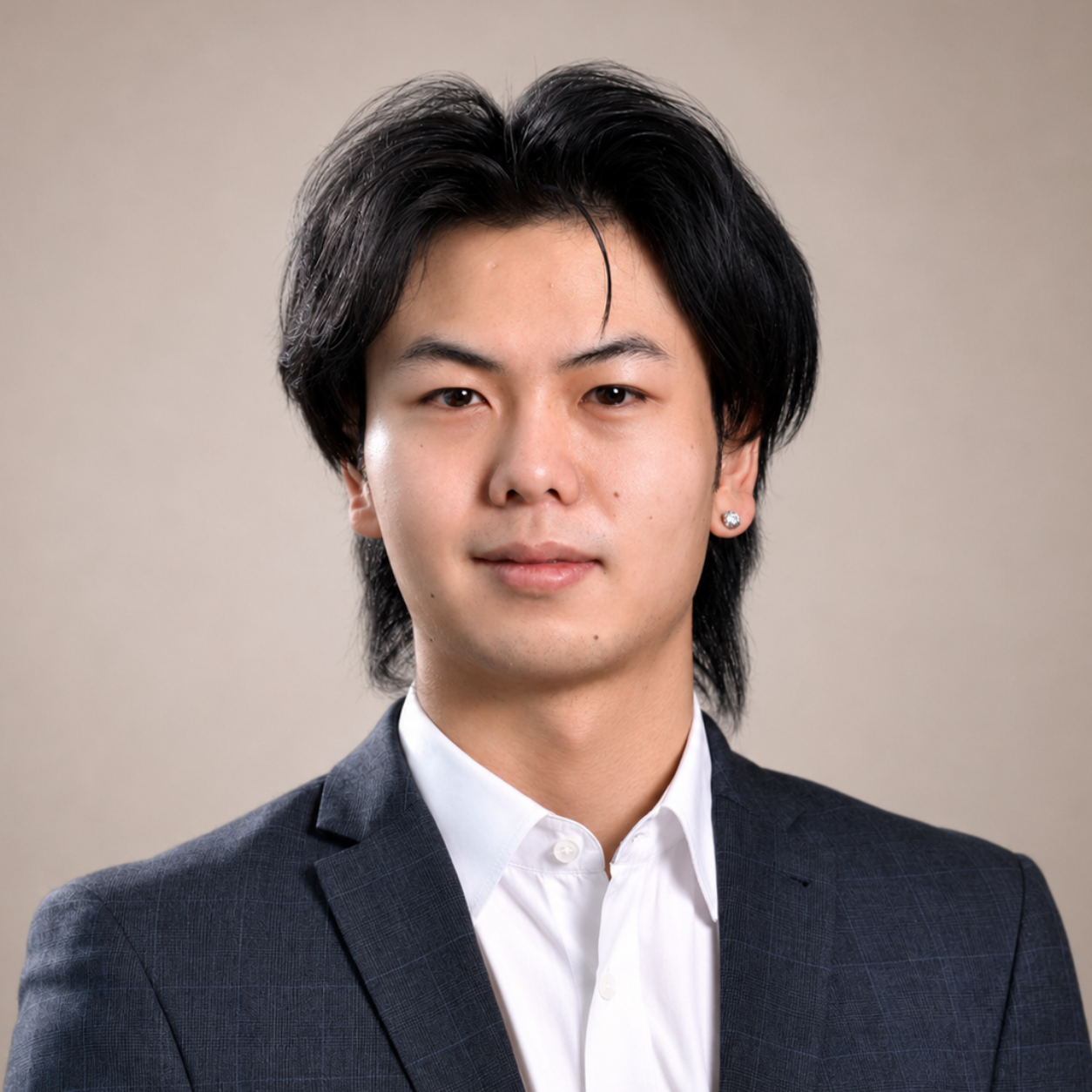 Portrait of Mike Ye, Manufacturing Systems and Robotics Research Associate at Elethron
